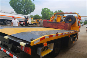 平远附近拖车电话号码服务